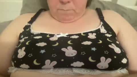 Snapshot of kylorencat chatting on 12/26/24, 12:46 KYLO online show from 12/26/24, 12:46