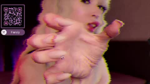 Kate online show from 05/28/26, 12:13