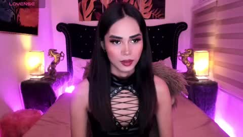 Snapshot of kyndall_mesh chatting on 02/12/25, 05:26 Kyndall online show from 02/12/25, 05:26