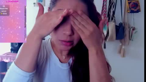 kyomi online show from 11/25/25, 01:33