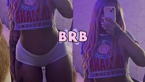 Snapshot of kyotomami chatting on 12/23/24, 04:44 Fernanda online show from 12/23/24, 04:44