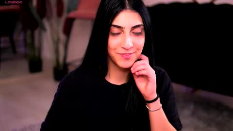 Maria online show from 01/06/26, 08:12