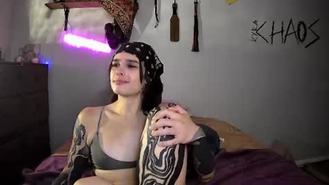 Kyra Chaos online show from 06/15/26, 01:30