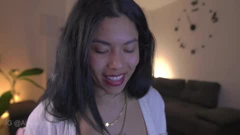 schedule 300 pm - 1100pm colombia time online show from 02/27/26, 12:21