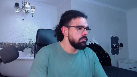 KysonRhodes online show from 12/18/25, 05:24