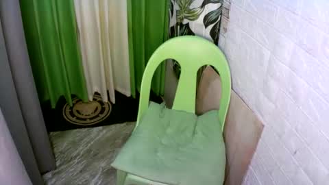 kyutshyne online show from 11/21/25, 06:01