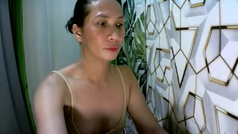 Snapshot of kyutshyne chatting on 04/30/26, 06:14 kyutshyne online show from 04/30/26, 06:14