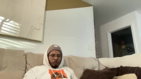 kzen37313 online show from 01/16/26, 09:08