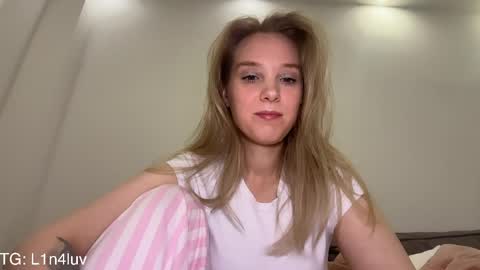 Snapshot of l1n4luv chatting on 05/09/26, 05:29 lina online show from 05/09/26, 05:29