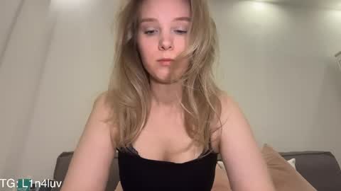 Snapshot of l1n4luv chatting on 05/13/26, 05:21 lina online show from 05/13/26, 05:21