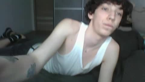 Snapshot of l8199 chatting on 06/02/26, 10:06 liam online show from 06/02/26, 10:06