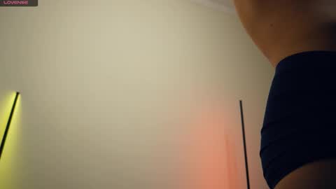 Adonis online show from 10/25/25, 11:29