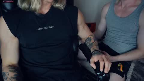 Adonis online show from 11/30/25, 07:34