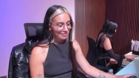 T A T I A N A online show from 04/24/26, 08:55