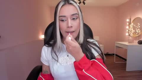 T A T I A N A online show from 05/29/26, 11:41