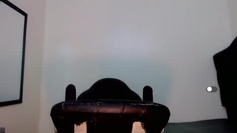 AriSaray online show from 01/21/25, 09:15