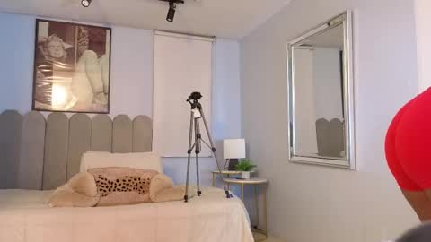 Cris  online show from 02/13/25, 11:17