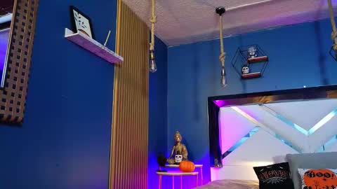 Cris  online show from 10/10/25, 11:31