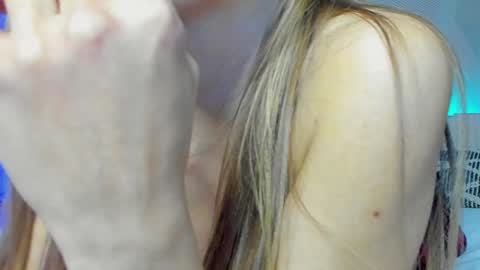 LaAngel online show from 01/05/25, 03:34