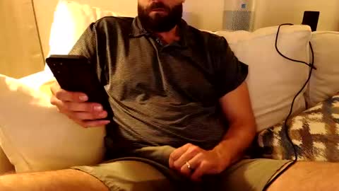 Snapshot of laboy32 chatting on 04/17/26, 12:46 laboy32 online show from 04/17/26, 12:46