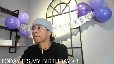 labrinthteasing online show from 11/03/25, 01:23