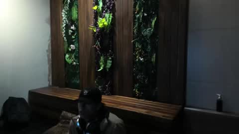 Snapshot of labrinthteasing chatting on 01/17/26, 11:59 labrinthteasing online show from 01/17/26, 11:59