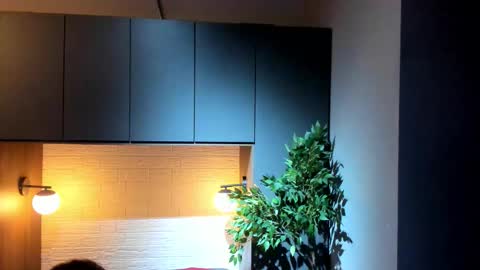 Snapshot of labrinthteasing chatting on 02/14/26, 12:02 labrinthteasing online show from 02/14/26, 12:02