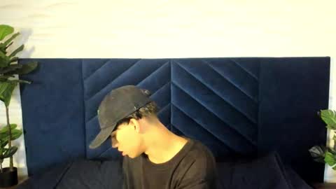 Snapshot of labrinthteasing chatting on 02/15/26, 12:14 labrinthteasing online show from 02/15/26, 12:14