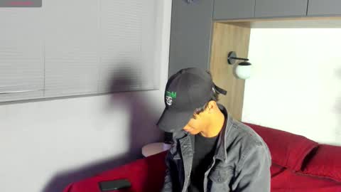 Snapshot of labrinthteasing chatting on 02/22/26, 12:04 labrinthteasing online show from 02/22/26, 12:04