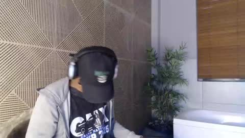 Snapshot of labrinthteasing chatting on 02/26/26, 12:26 labrinthteasing online show from 02/26/26, 12:26