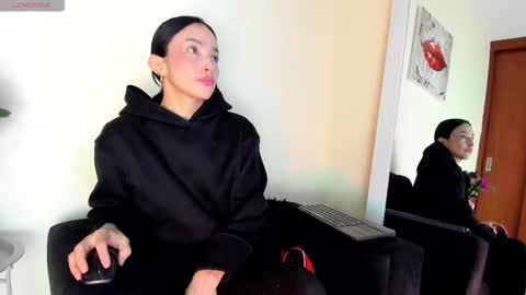 lace_victoria online show from 02/23/26, 01:25