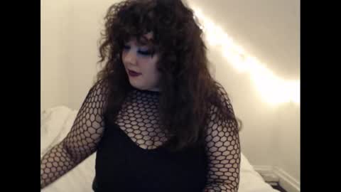 Lacey online show from 12/11/24, 08:07