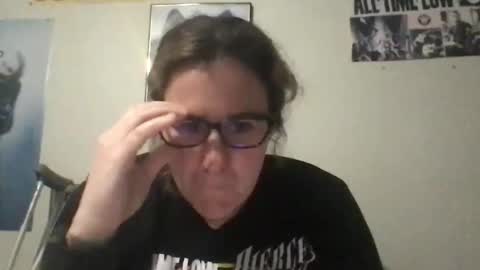 LaceyxRayne online show from 12/31/24, 11:49