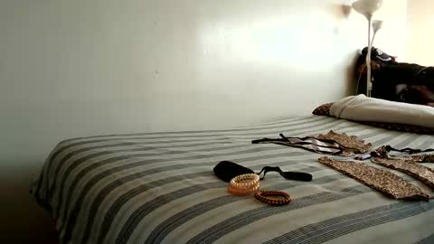 lachickadelbronx online show from 03/23/26, 02:21