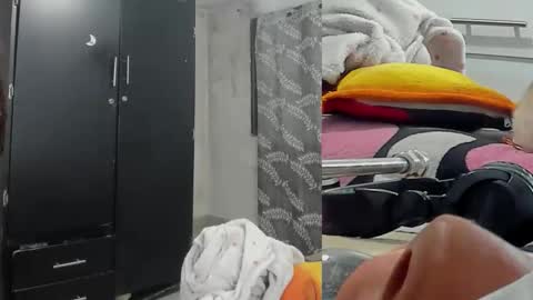 LACI LOST online show from 04/17/26, 12:08