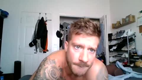 lacrioxcum18 online show from 10/02/25, 04:03