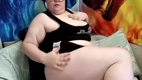 lacy_deville online show from 04/12/26, 04:01