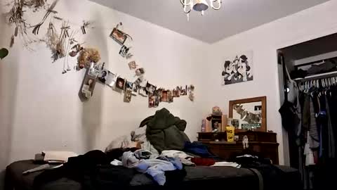 Snapshot of lacybell chatting on 04/30/26, 06:42 lacybell online show from 04/30/26, 06:42
