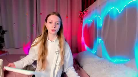 Lada online show from 07/03/26, 05:25