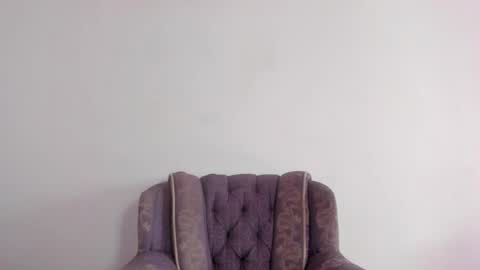 Akyra  online show from 09/16/25, 05:03