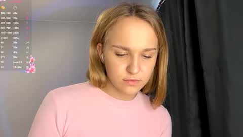 Sofia online show from 09/24/25, 11:02