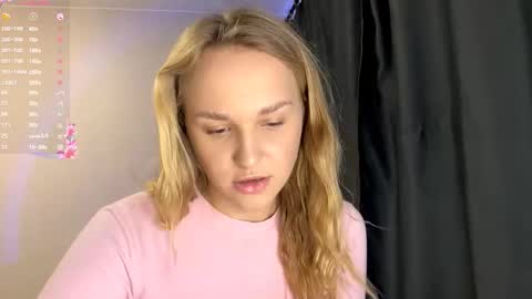 Sofia online show from 09/30/25, 10:42