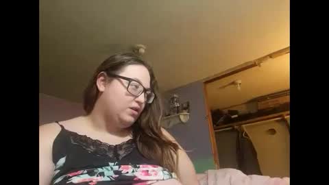 Laddybuggie27 online show from 02/25/25, 01:30