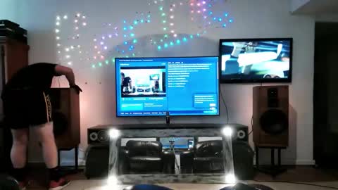 Hectic online show from 10/26/25, 03:34