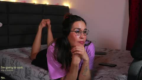 Snapshot of lady_boobs1 chatting on 04/23/26, 03:03 Kathie Dicky online show from 04/23/26, 03:03