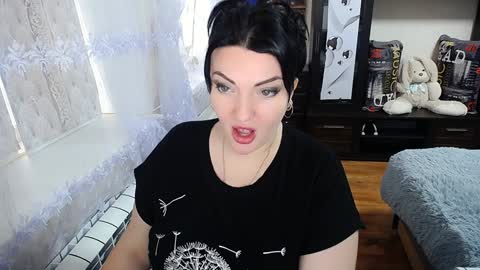 Snapshot of lady_boom_ chatting on 01/28/25, 10:34 lady_boom_ online show from 01/28/25, 10:34
