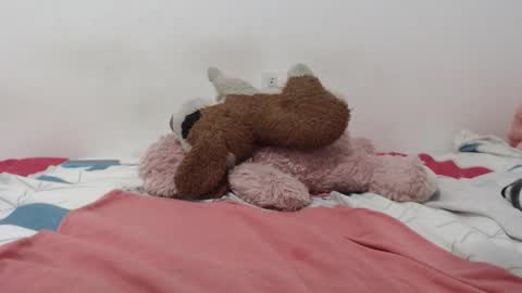 LADY online show from 11/22/25, 08:19