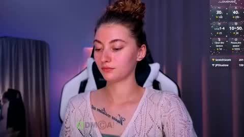 Nika online show from 09/19/25, 09:37