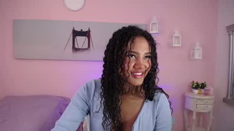 Karla - Instagram   lady karla1 online show from 01/11/25, 04:25