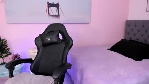 Karla - Instagram   lady karla1 online show from 02/21/25, 09:11